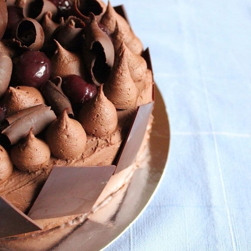 Custom Cakes